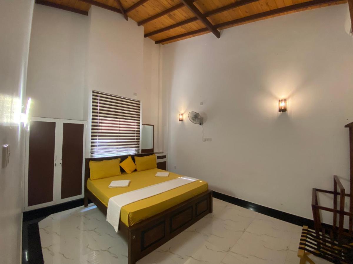 The Kingslayer Resort Νεγκόμπο Εξωτερικό φωτογραφία